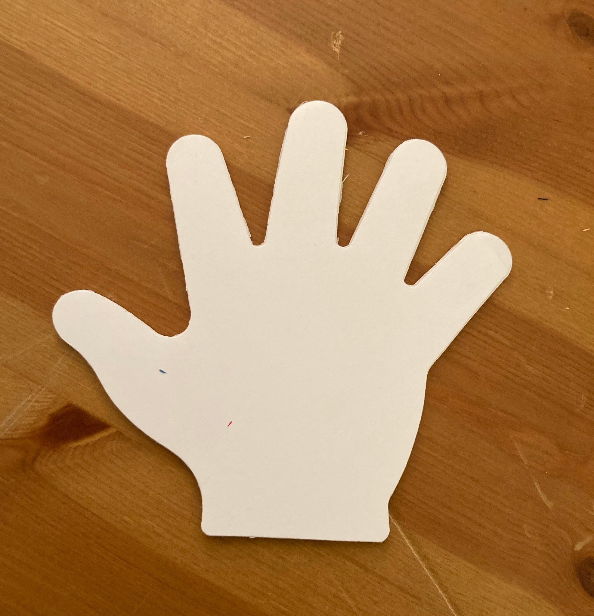 Cutouts: Hands, White